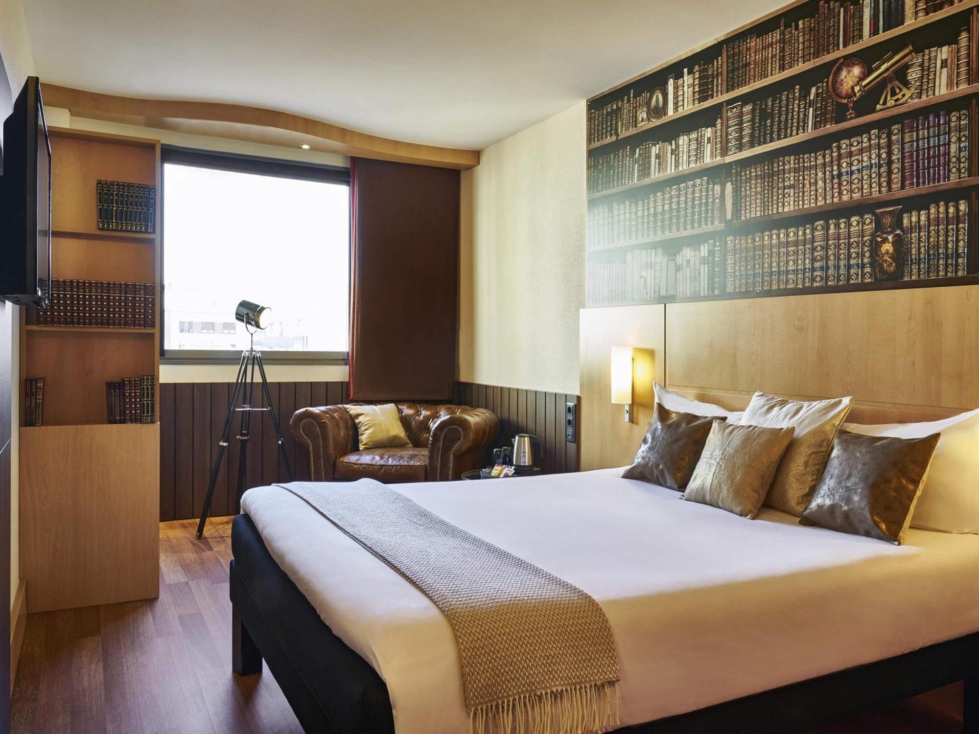 Ibis Barcelona Centro — Fotos 3